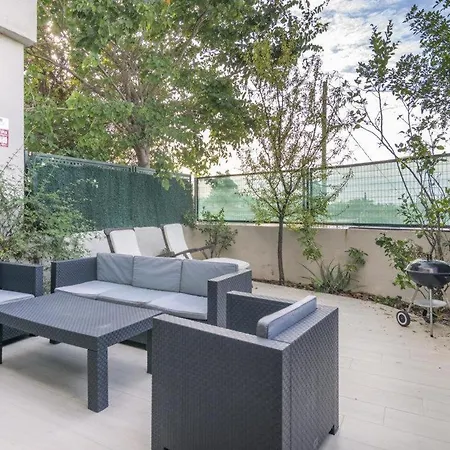 Elegant With Pool And Terrace Marbella Area